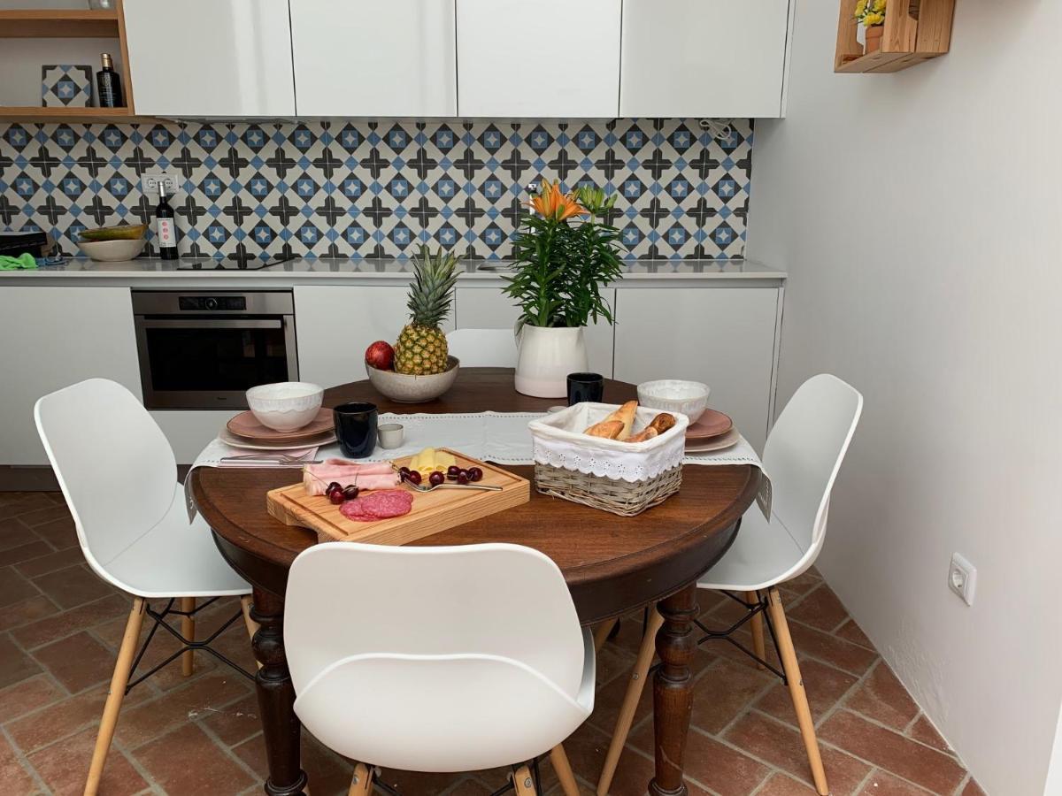Stylish Townhouse With Gallery In The Heart Of Tavira For Two Exteriör bild